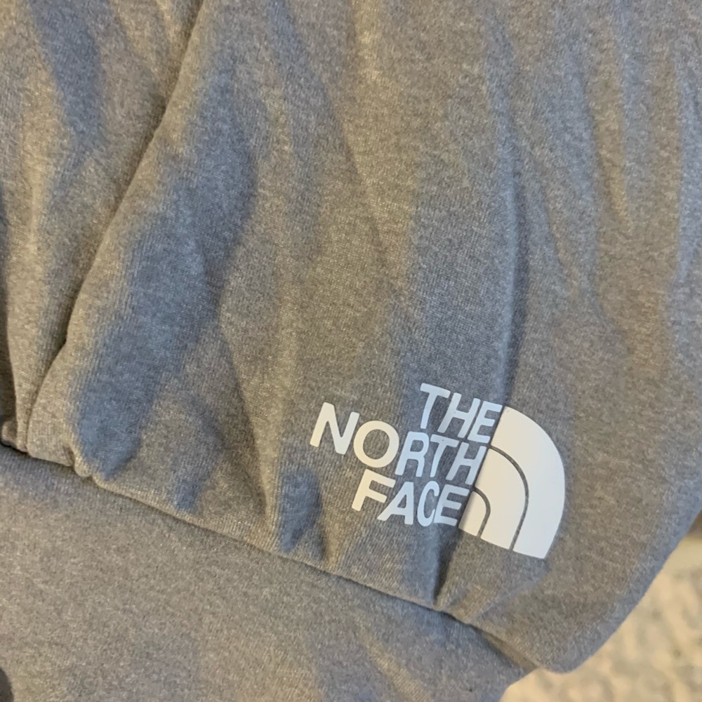 North face cropped sweatshirt